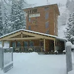 Casa Cesana