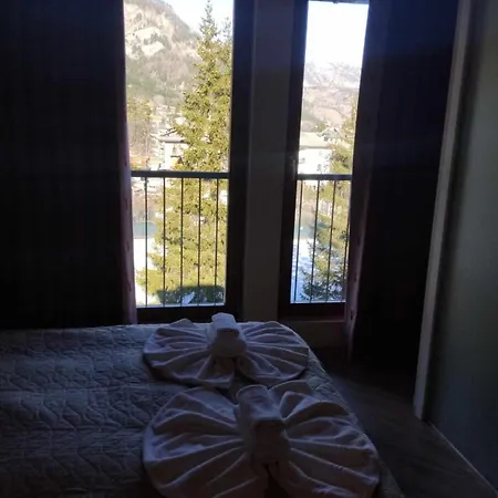 Hotel Casa Cesana 2*