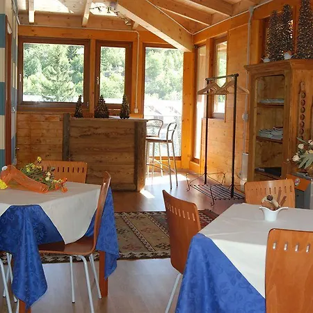 Casa Cesana Szálloda