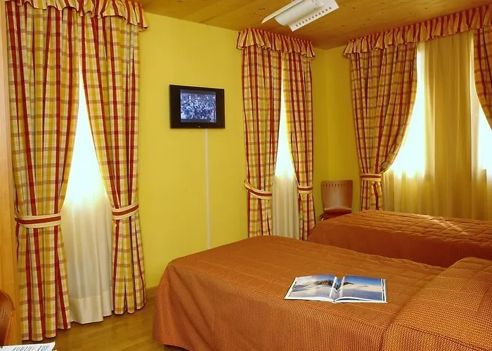 Casa Cesana Ξενοδοχείο 2*